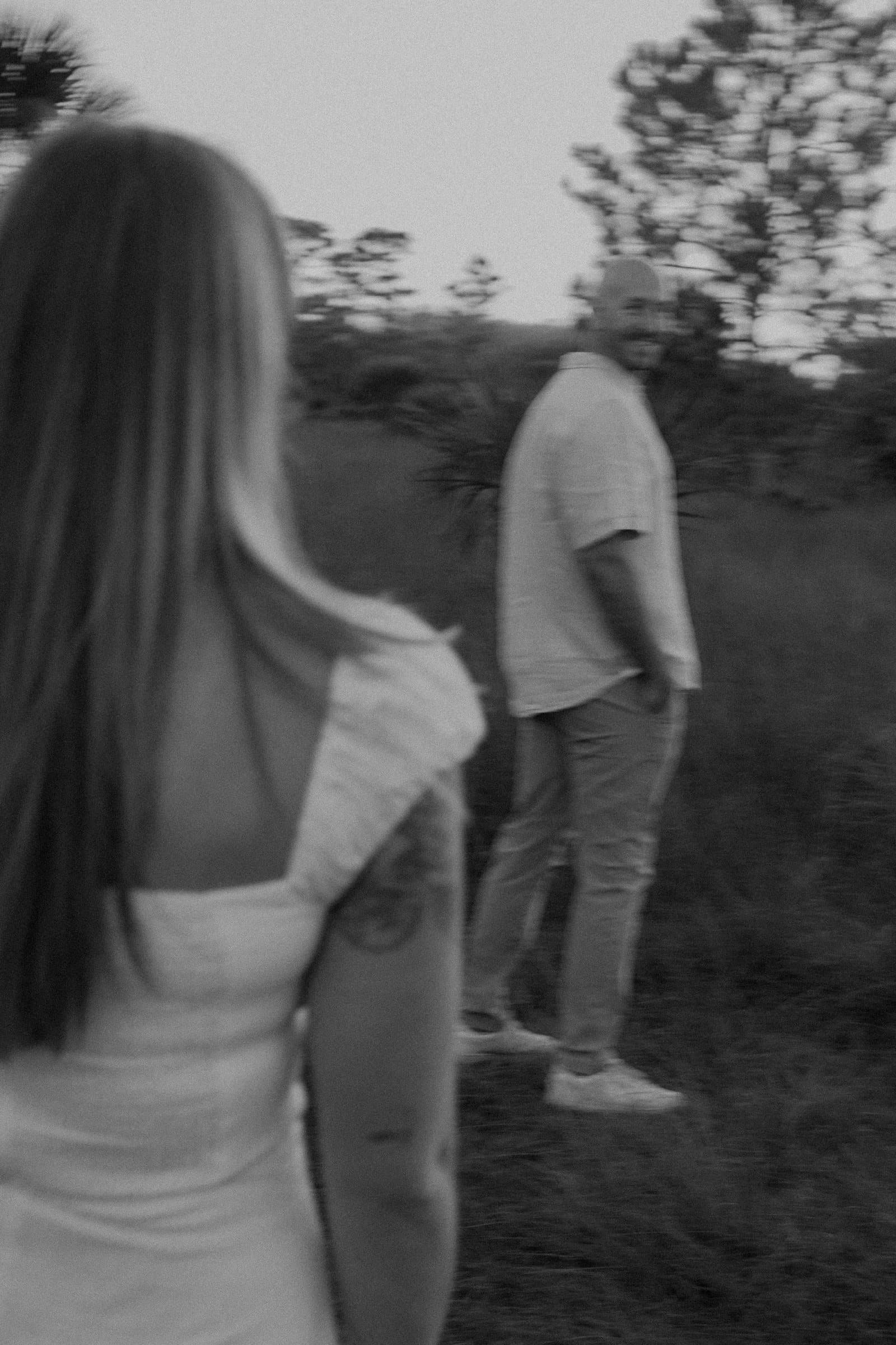 Natural couples photography session image 4