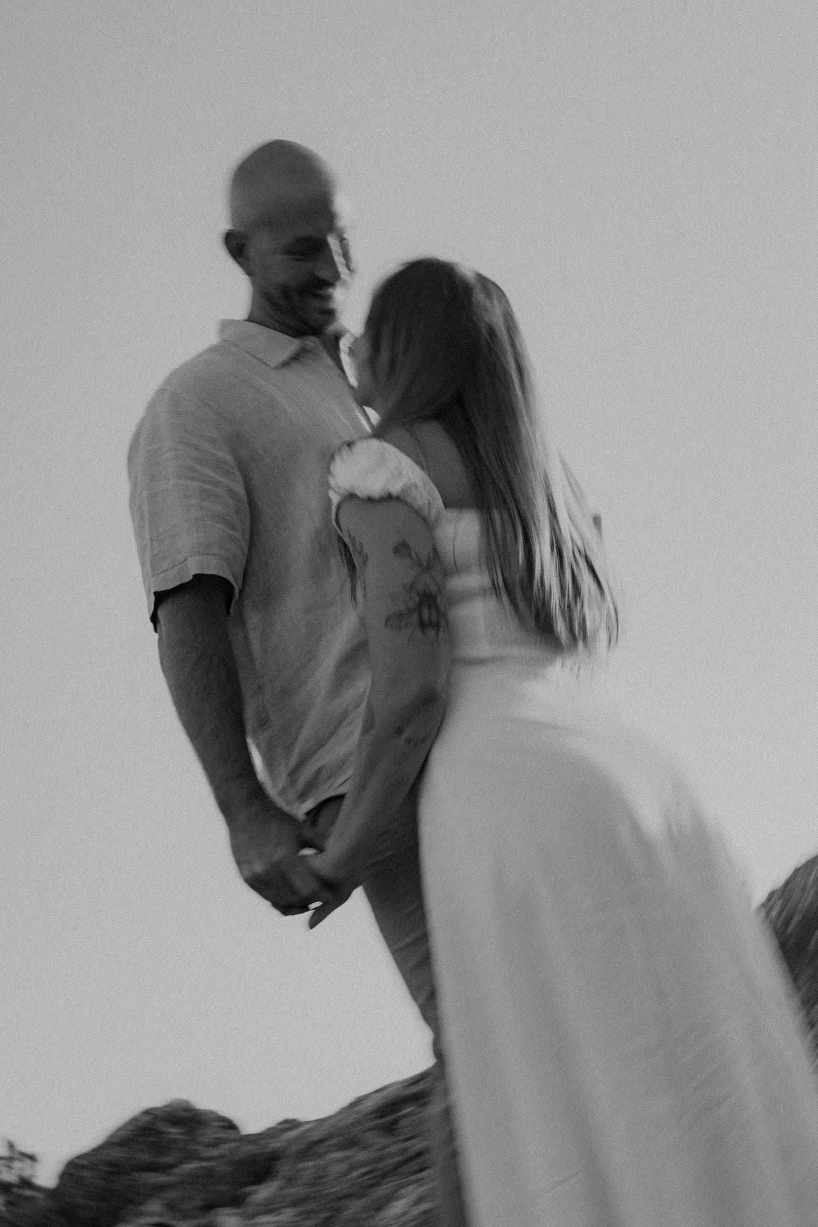 Natural couples photography session image 15